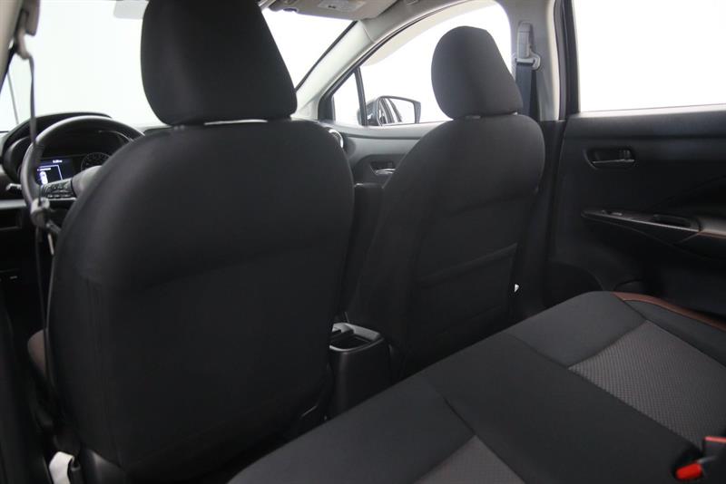 nissan Versa 2022 - 9