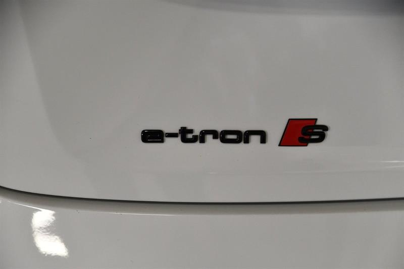 audi e-tron S Sportback 2022 - 9