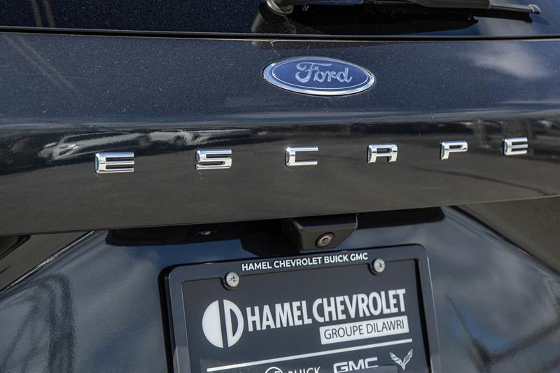 ford Escape 2022 - 12
