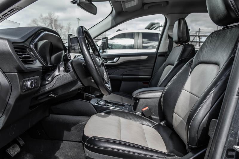 ford Escape 2022 - 18
