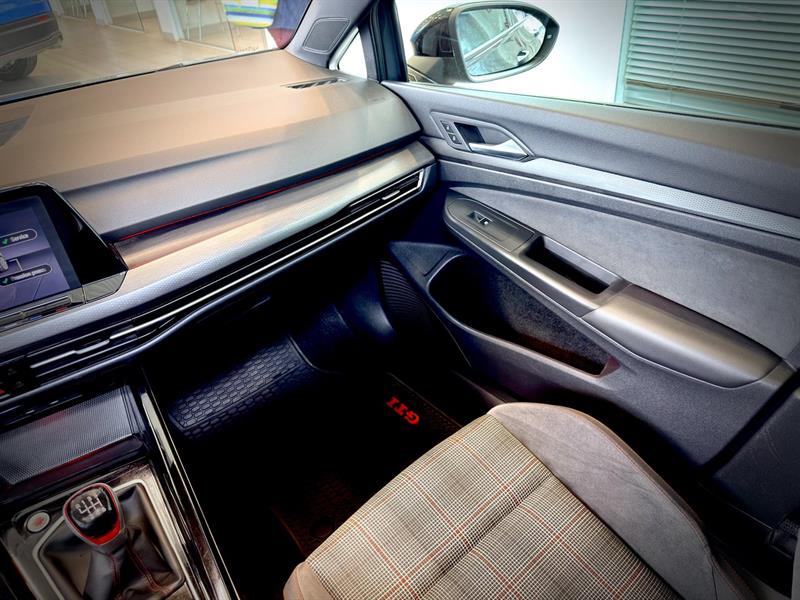 volkswagen Golf GTI 2024 - 21