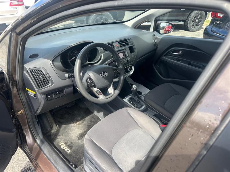kia Rio 2013 - 6