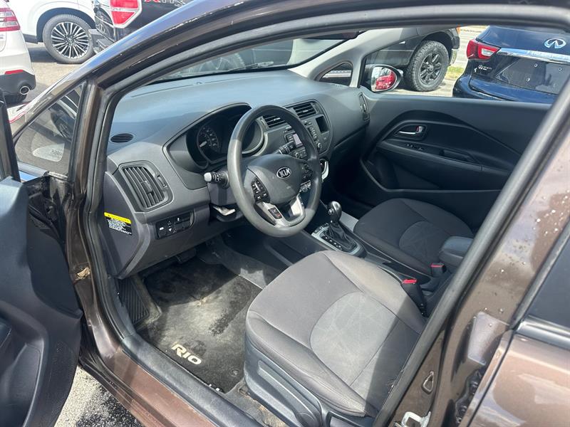 kia Rio 2013 - 11