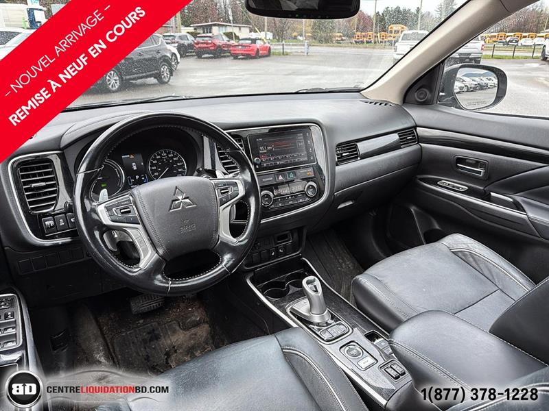mitsubishi Outlander rechargeable 2018 - 12