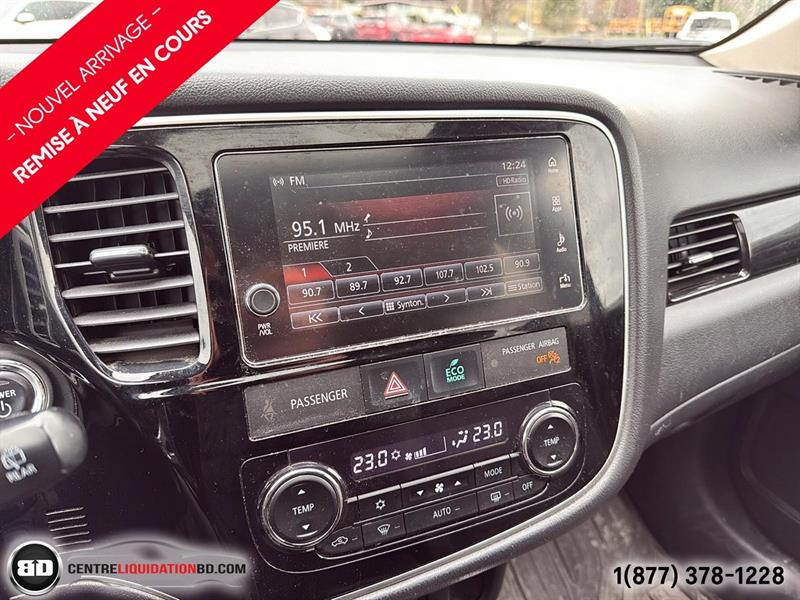 mitsubishi Outlander rechargeable 2018 - 14