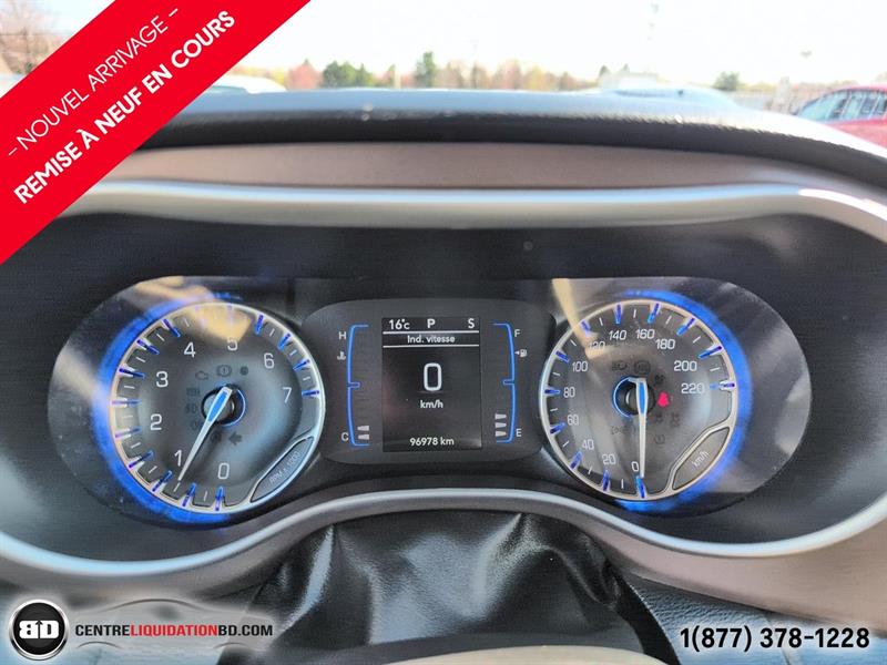 chrysler Grand Caravan 2022 - 13