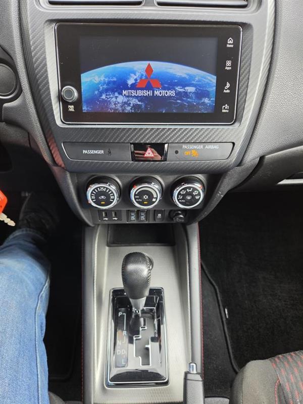 mitsubishi RVR 2018 - 23