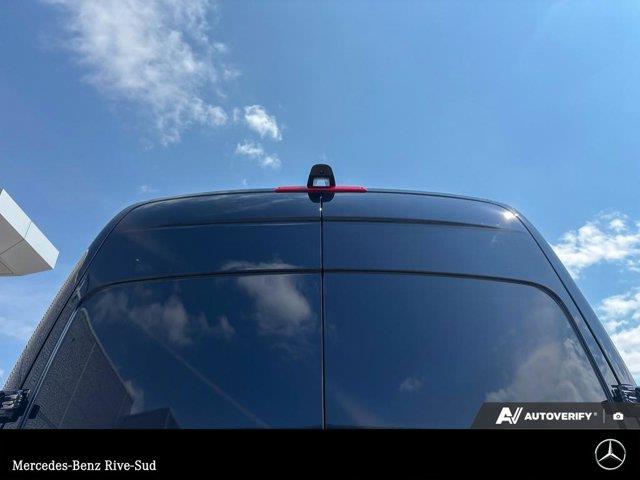 mercedes-benz Sprinter Crew Van 2026 - 24