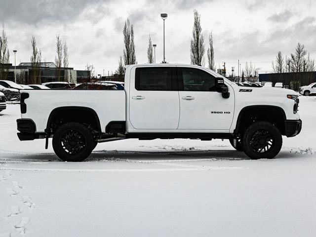 Chevrolet Silverado 3500HD 14