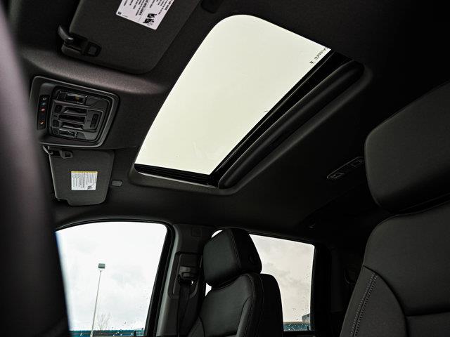 Chevrolet Silverado 3500HD 16