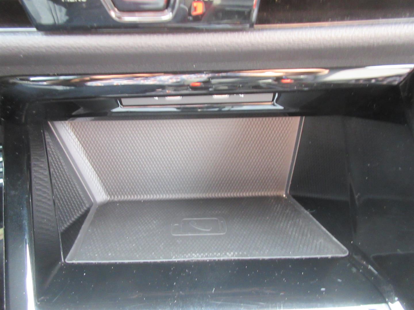 volkswagen Golf R 2024 - 37