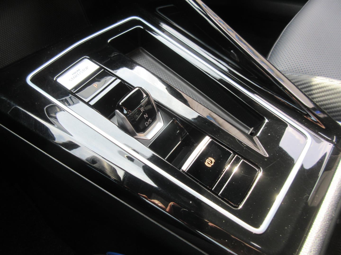 volkswagen Golf R 2024 - 33