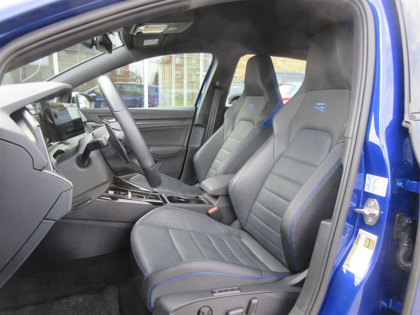 volkswagen Golf R 2024 - 19