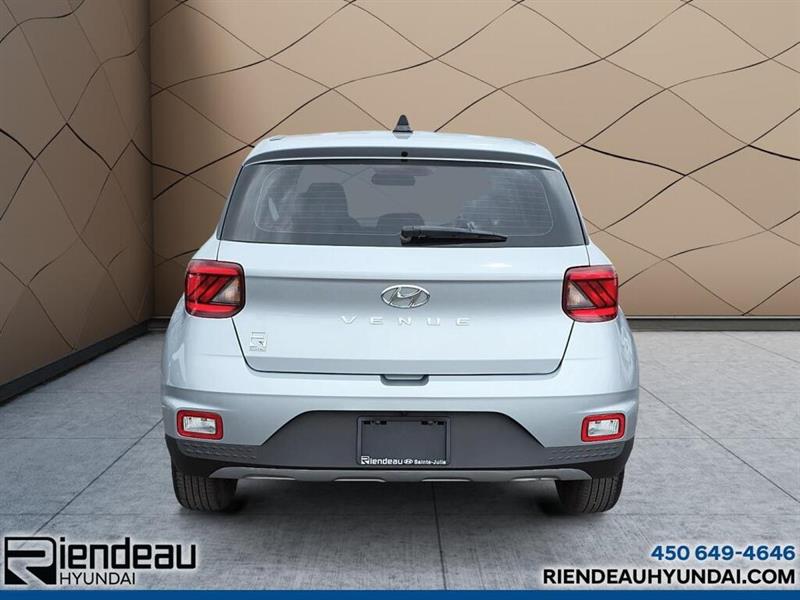 hyundai Venue 2022 - 6