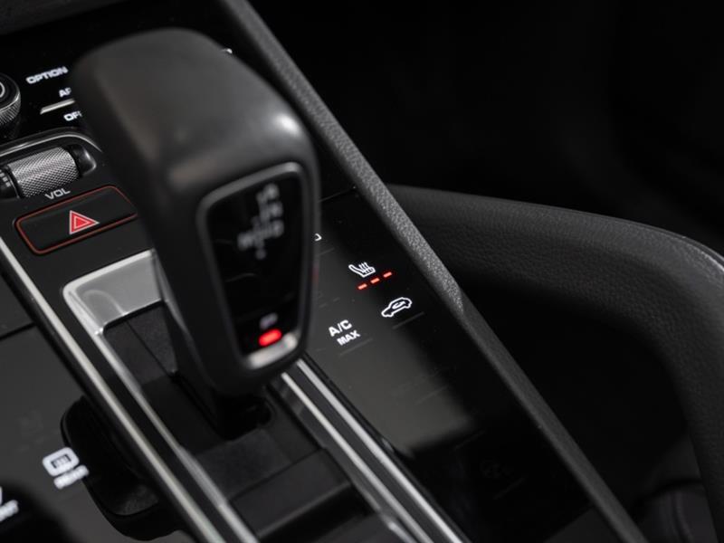 porsche Cayenne 2019 - 17