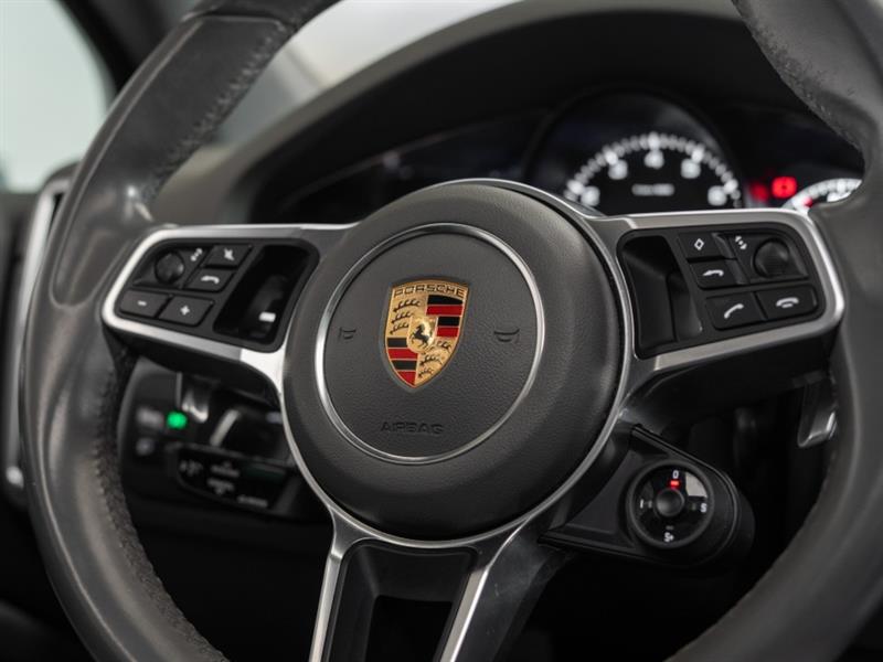 porsche Cayenne 2019 - 38