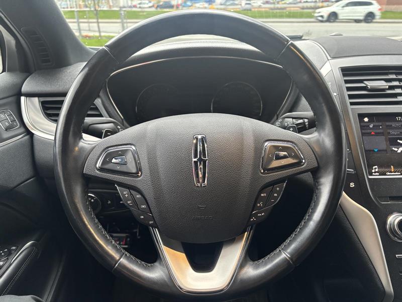 lincoln MKC 2019 - 14
