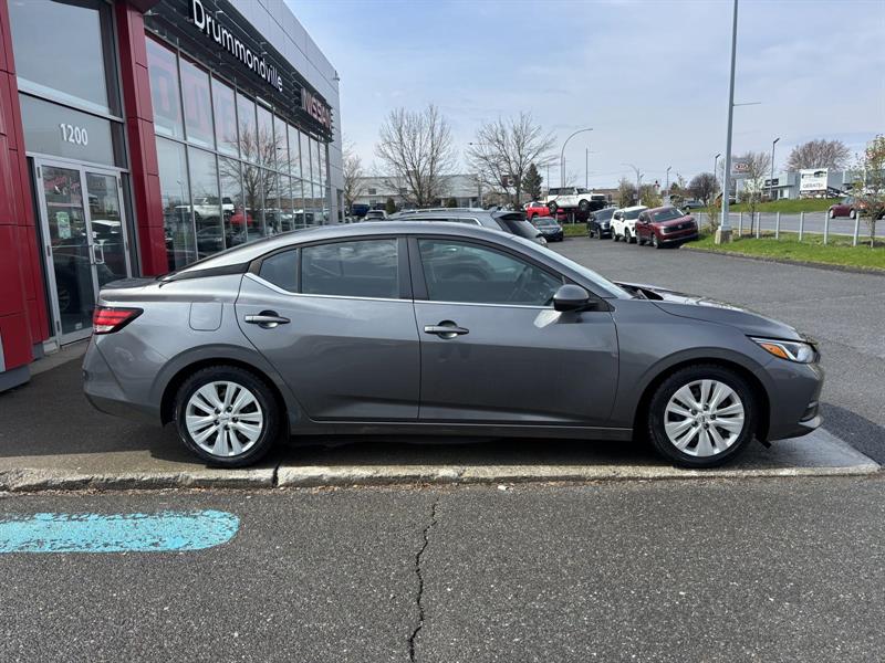 nissan Sentra 2021 - 3