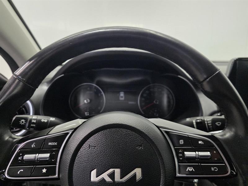 kia Forte 2024 - 13