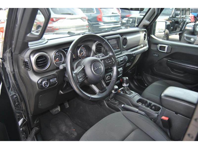 jeep Gladiator 2022 - 12