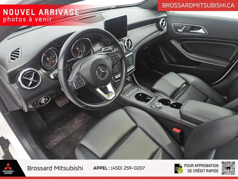 mercedes-benz GLA 2020 - 8
