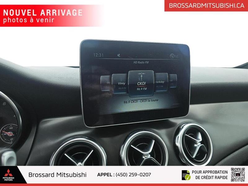 mercedes-benz GLA 2020 - 10