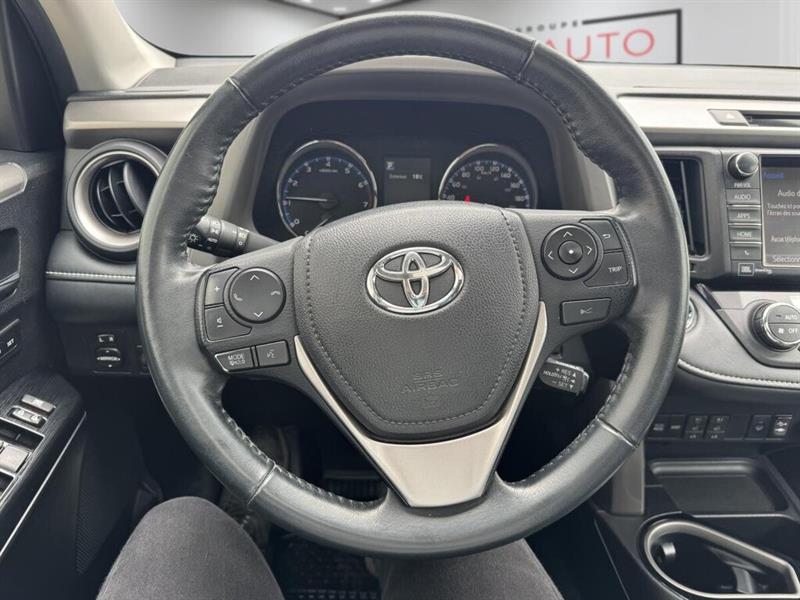 toyota RAV4 2018 - 9