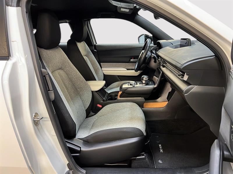mazda MX-30 2022 - 8