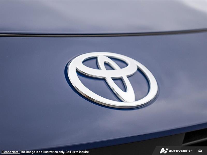 toyota Prius Plug-In Hybrid 2026 - 8