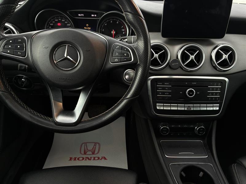 mercedes-benz GLA 2018 - 19