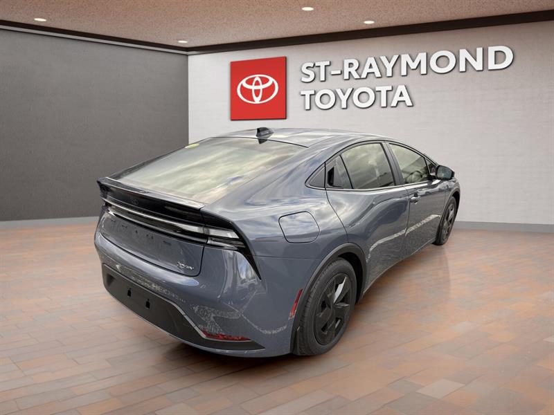 toyota Prius Plug-In Hybrid 2026 - 8