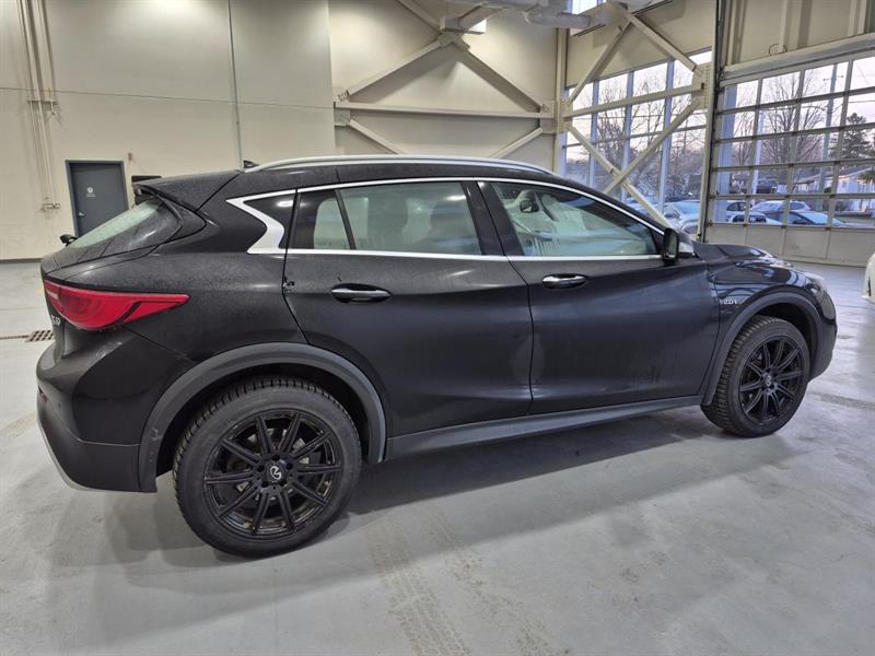infiniti QX30 2018 - 3