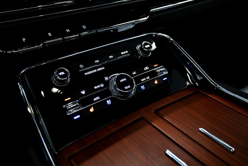 lincoln Navigator 2023 - 15
