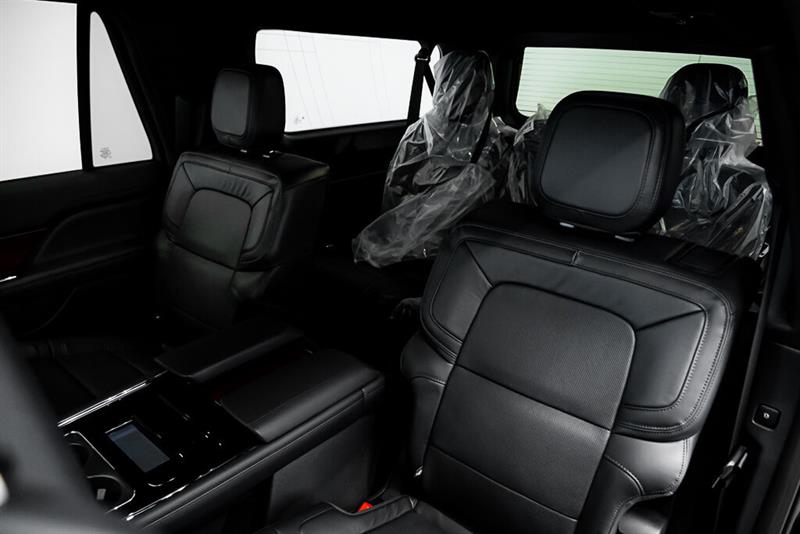 lincoln Navigator 2023 - 19