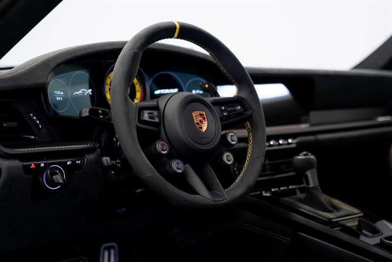 porsche 911 2024 - 18