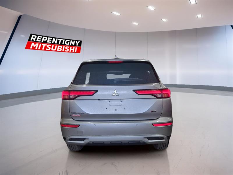 mitsubishi Outlander 2024 - 5