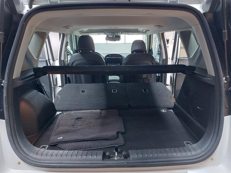kia Soul EV 2023 - 12