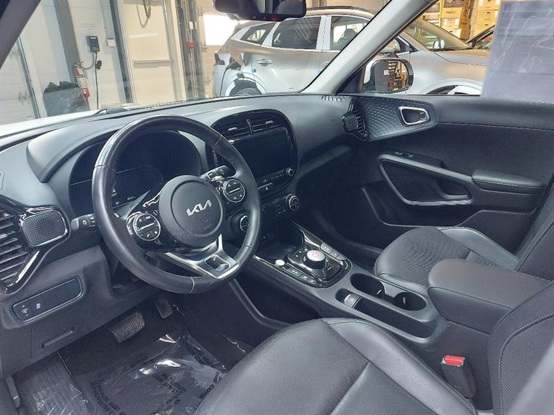 kia Soul EV 2023 - 13