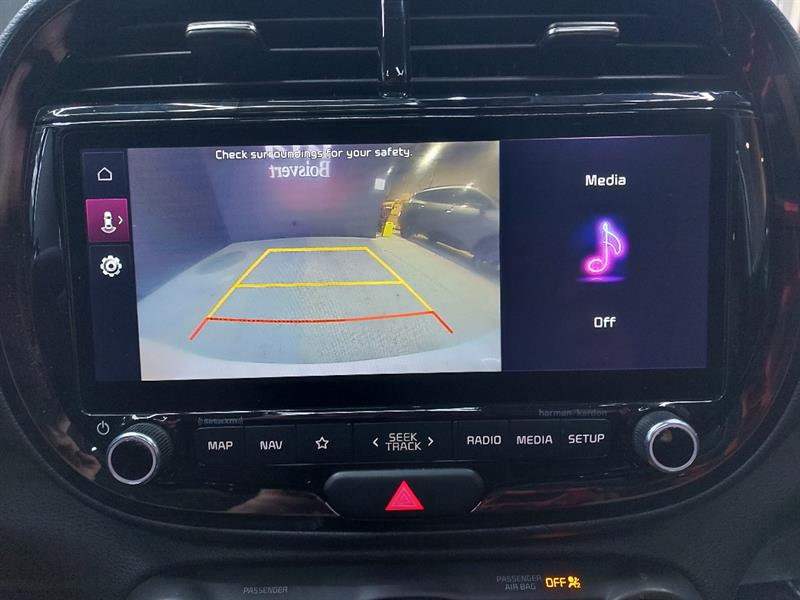 kia Soul EV 2023 - 28