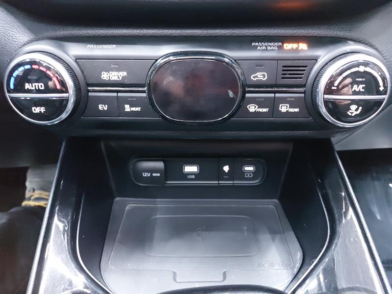 kia Soul EV 2023 - 29