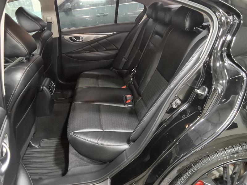 infiniti Q50 2017 - 24