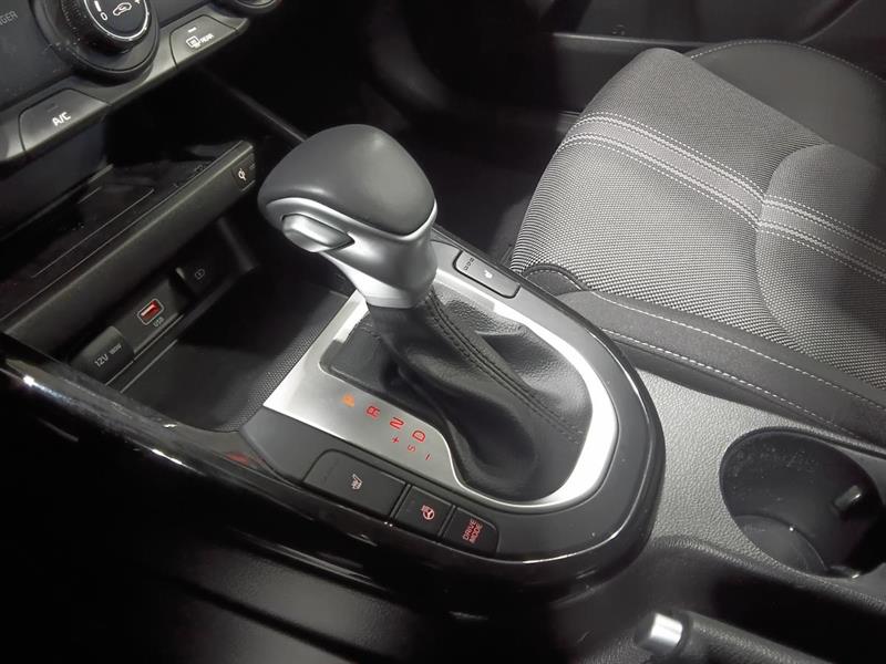 kia Forte 2023 - 19