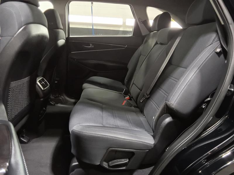 kia Sorento 2017 - 25