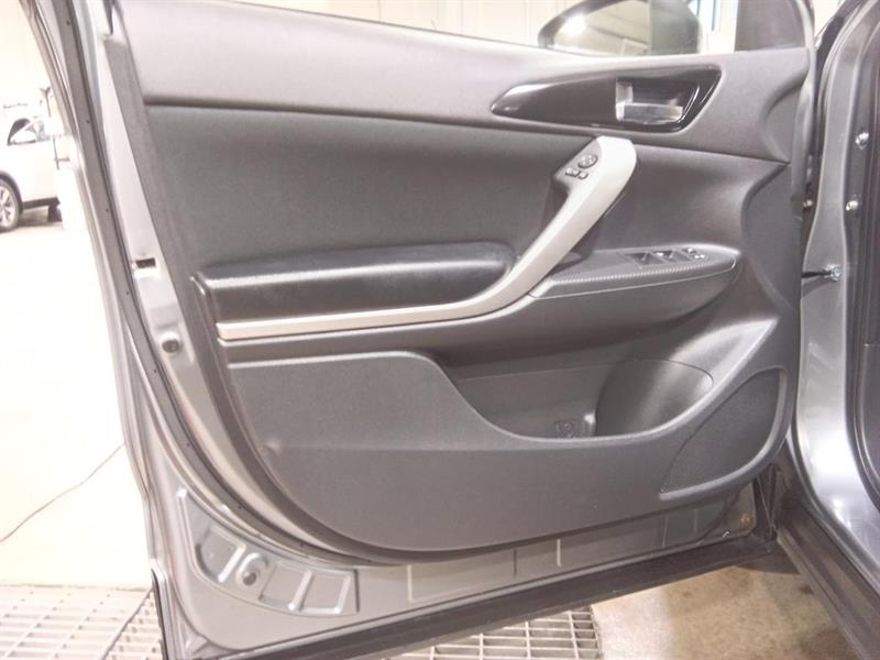 mitsubishi Eclipse Cross 2023 - 17