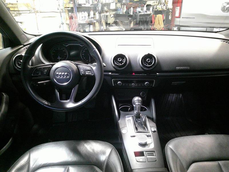 audi A3 2018 - 12
