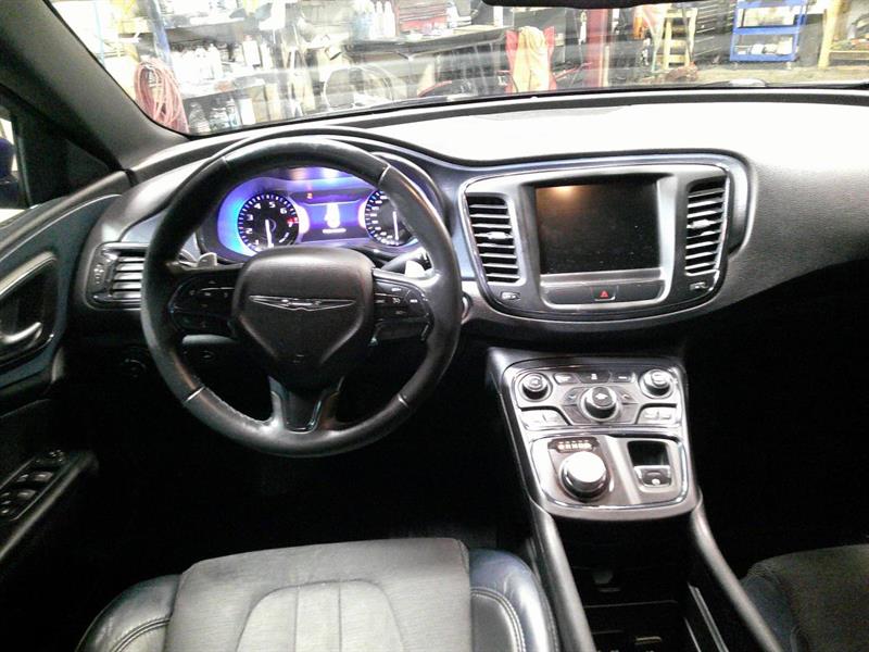 chrysler 200 2015 - 12