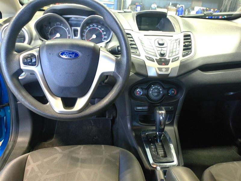 ford Fiesta 2013 - 11