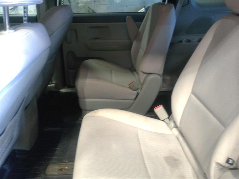kia Sedona 2017 - 10