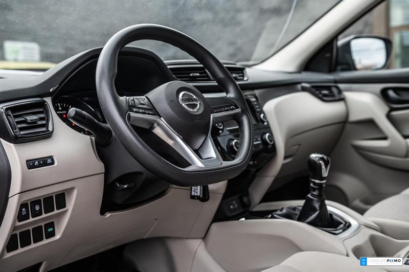 nissan Qashqai 2020 - 16