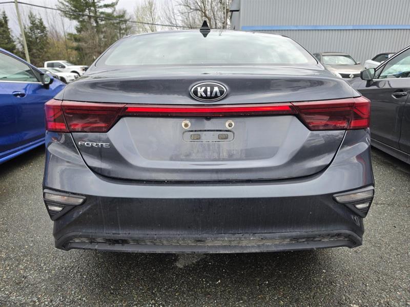 kia Forte 2020 - 6